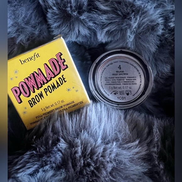 Benefit Powmade #4 New💕 - Picture 8 of 9